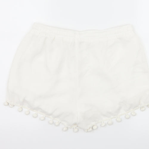 Vera & Lucy Womens White   Hot Pants Shorts Size L - Tassel Hem