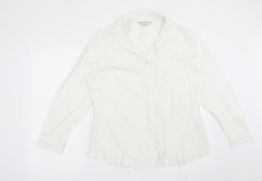 Front view of Dorothy Perkins women’s white basic button-up, size UK 18