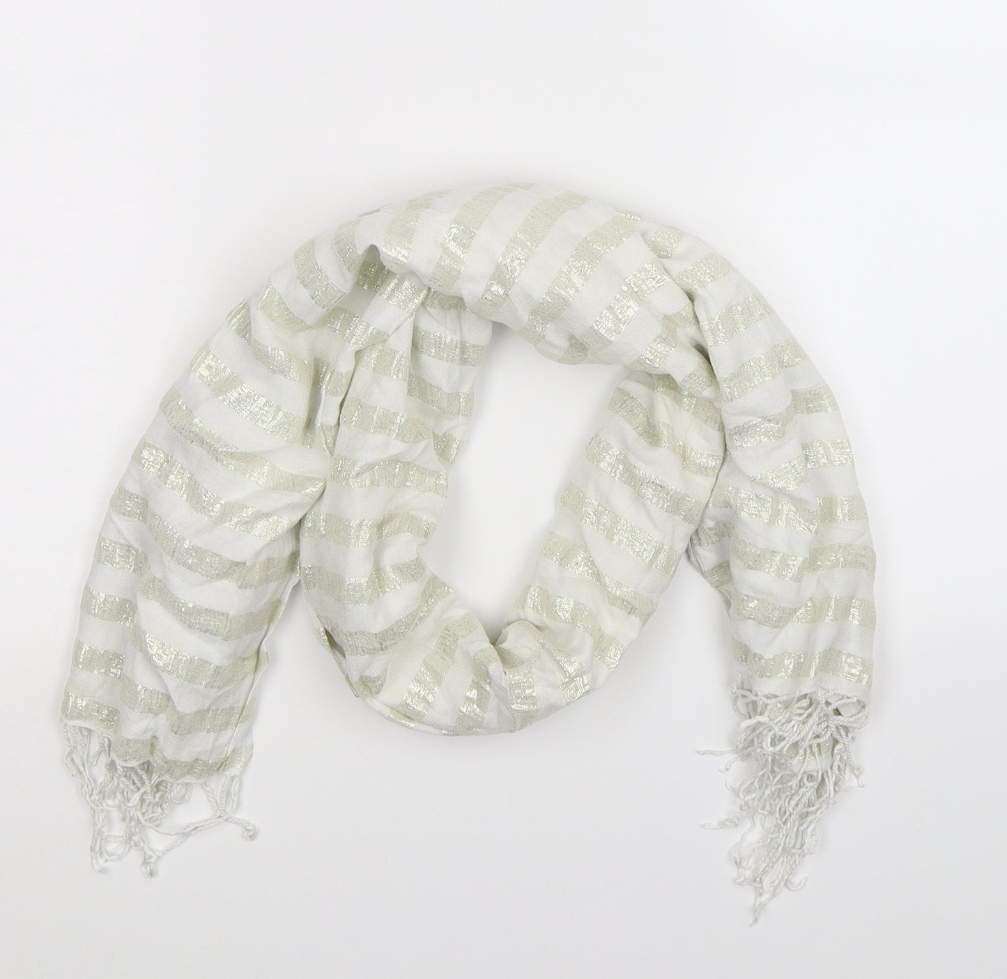 Preworn Womens White Striped Knit  Scarf
