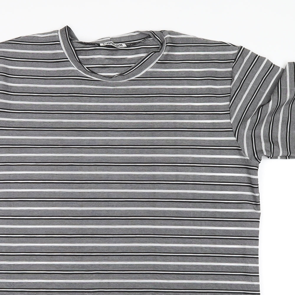 vivichi Mens Grey Striped   T-Shirt Size M