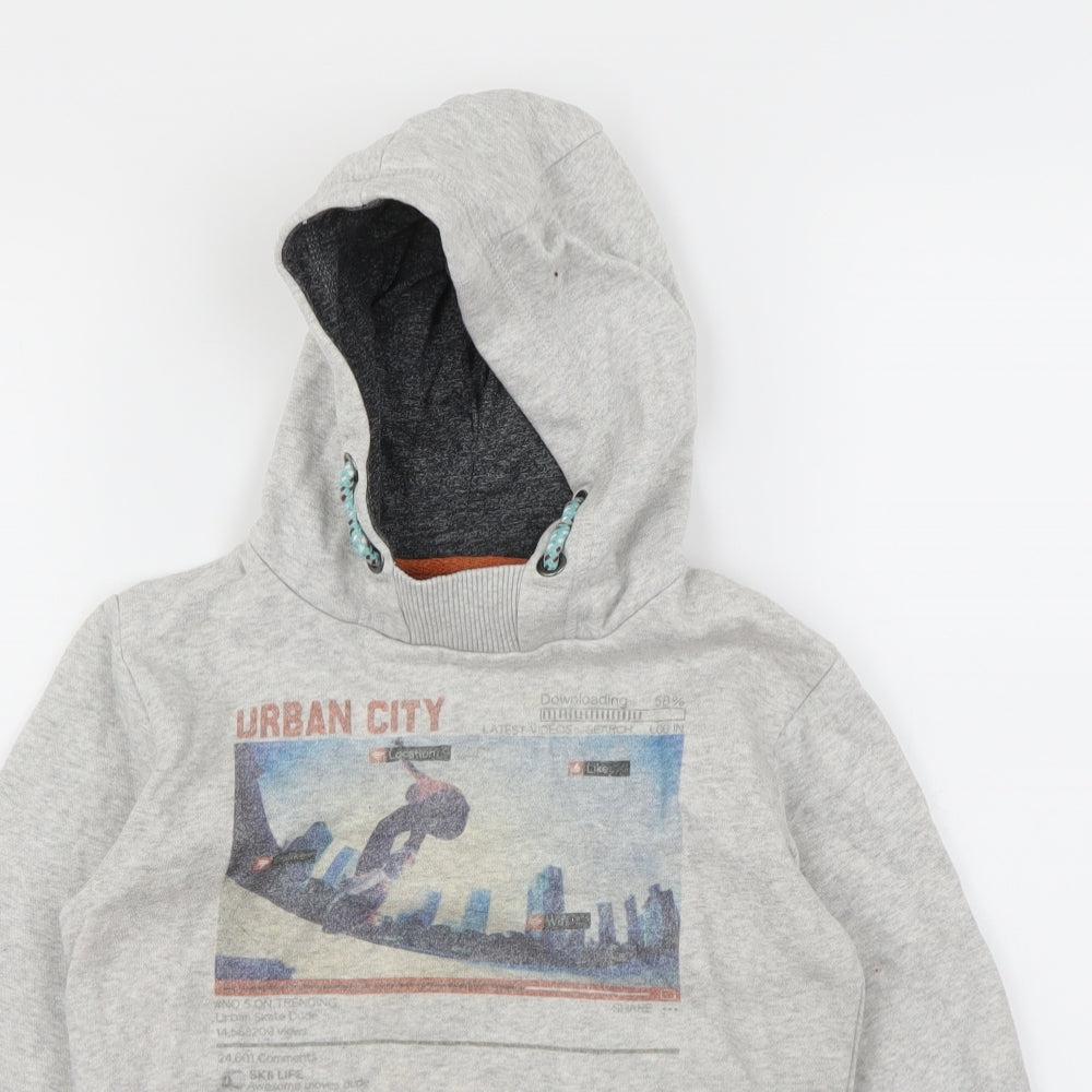 Preworn Boys Grey   Pullover Hoodie Size 7 Years