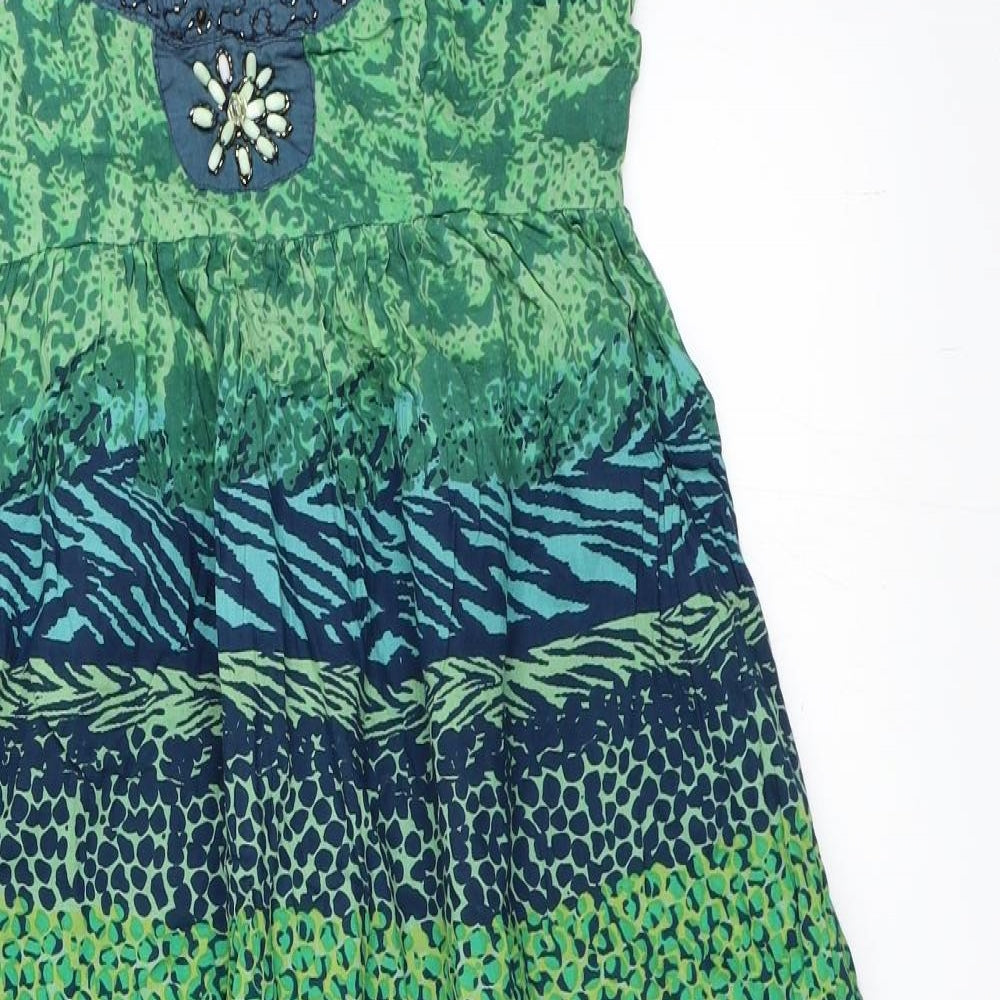 MHK Woman Womens Green Geometric  Fit & Flare  Size L