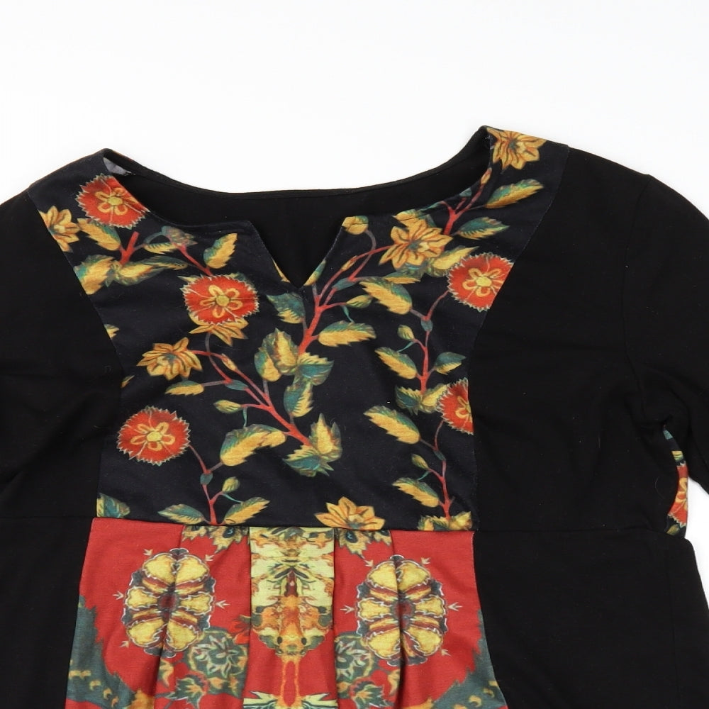 Preworn Womens Black Floral  Tunic Blouse Size L