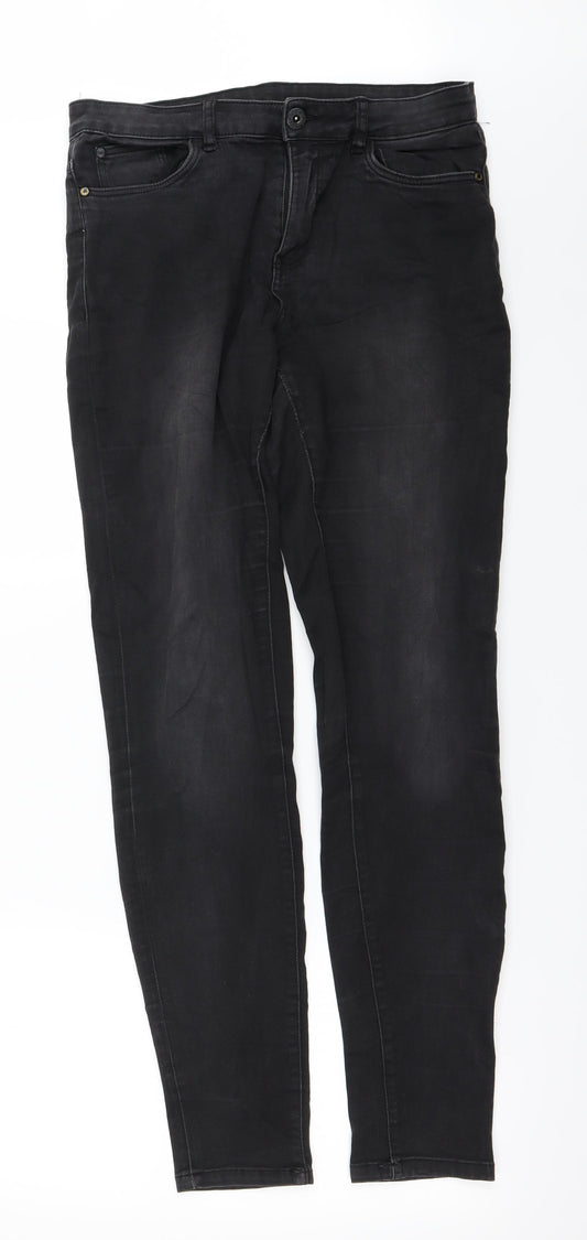 Front view of Preworn women’s black mom jeans, size UK 31, in, 27-inch leg