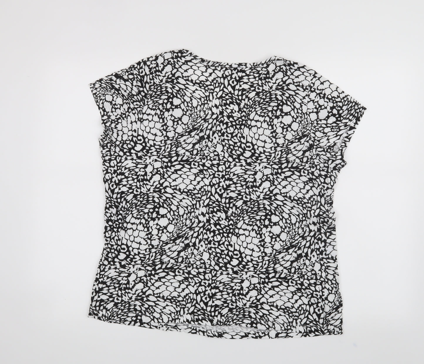 Authentics Womens Black Animal Print  Basic T-Shirt Size 18