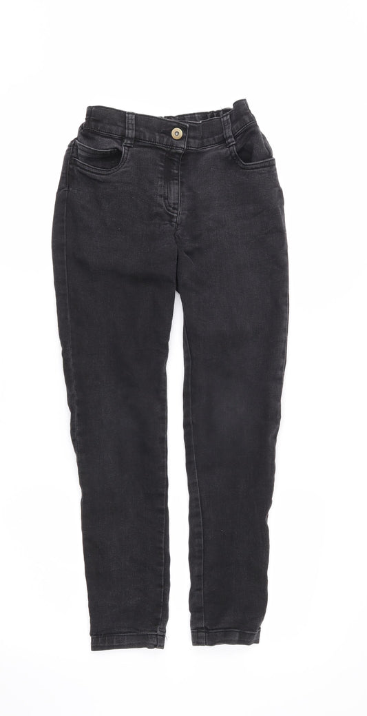 Front view of F&F girls’ black skinny jeans, size 10-11, years
