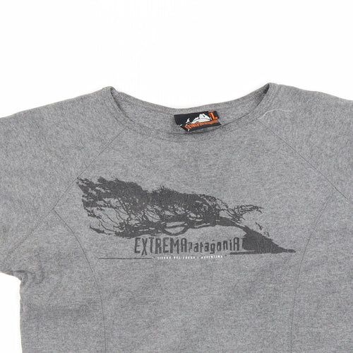 Extreamapatagomia Boys Grey   Basic T-Shirt Size L