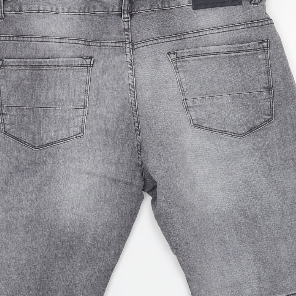 Denim & Co. Mens Grey   Chino Shorts Size 36 in