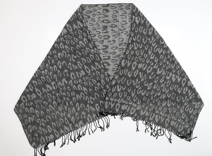Preworn Womens Grey Animal Print Knit  Scarf