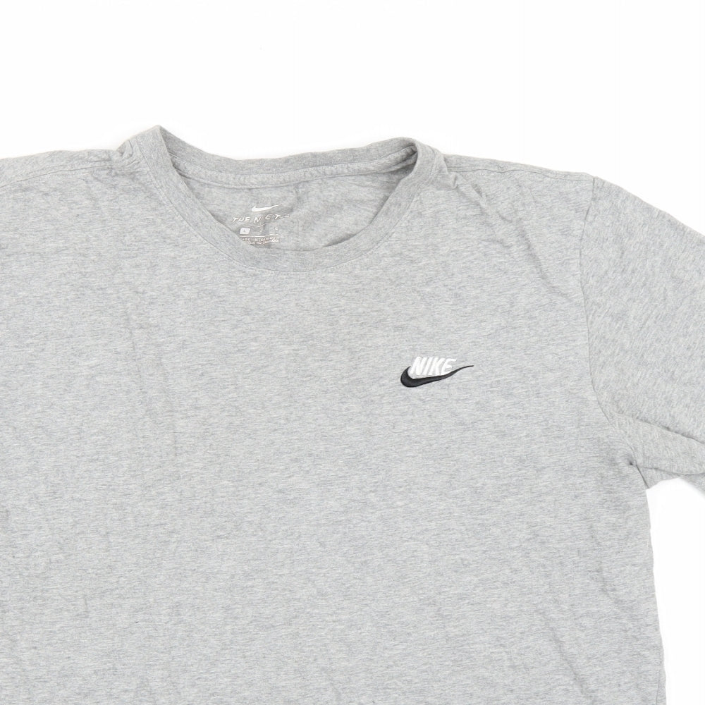 Nike Mens Grey    T-Shirt Size L