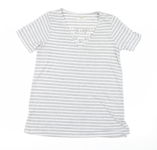 Front view of Papaya women’s grey striped basic t-shirt, size M