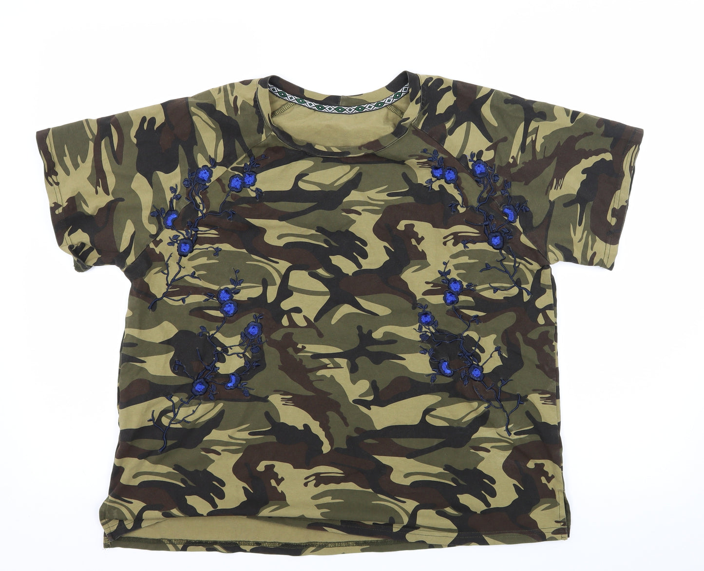 Preworn Womens Green Camouflage Jersey Basic T-Shirt Size L  - Flower