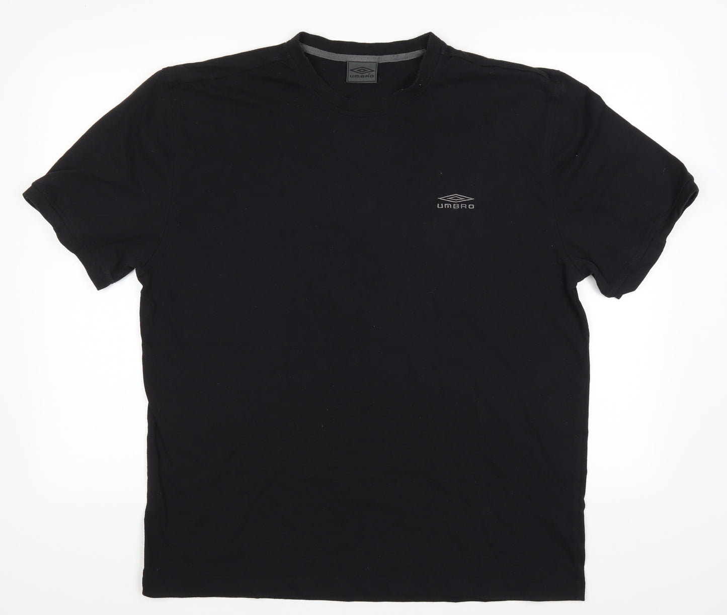 Umbro Mens Black    T-Shirt Size XL