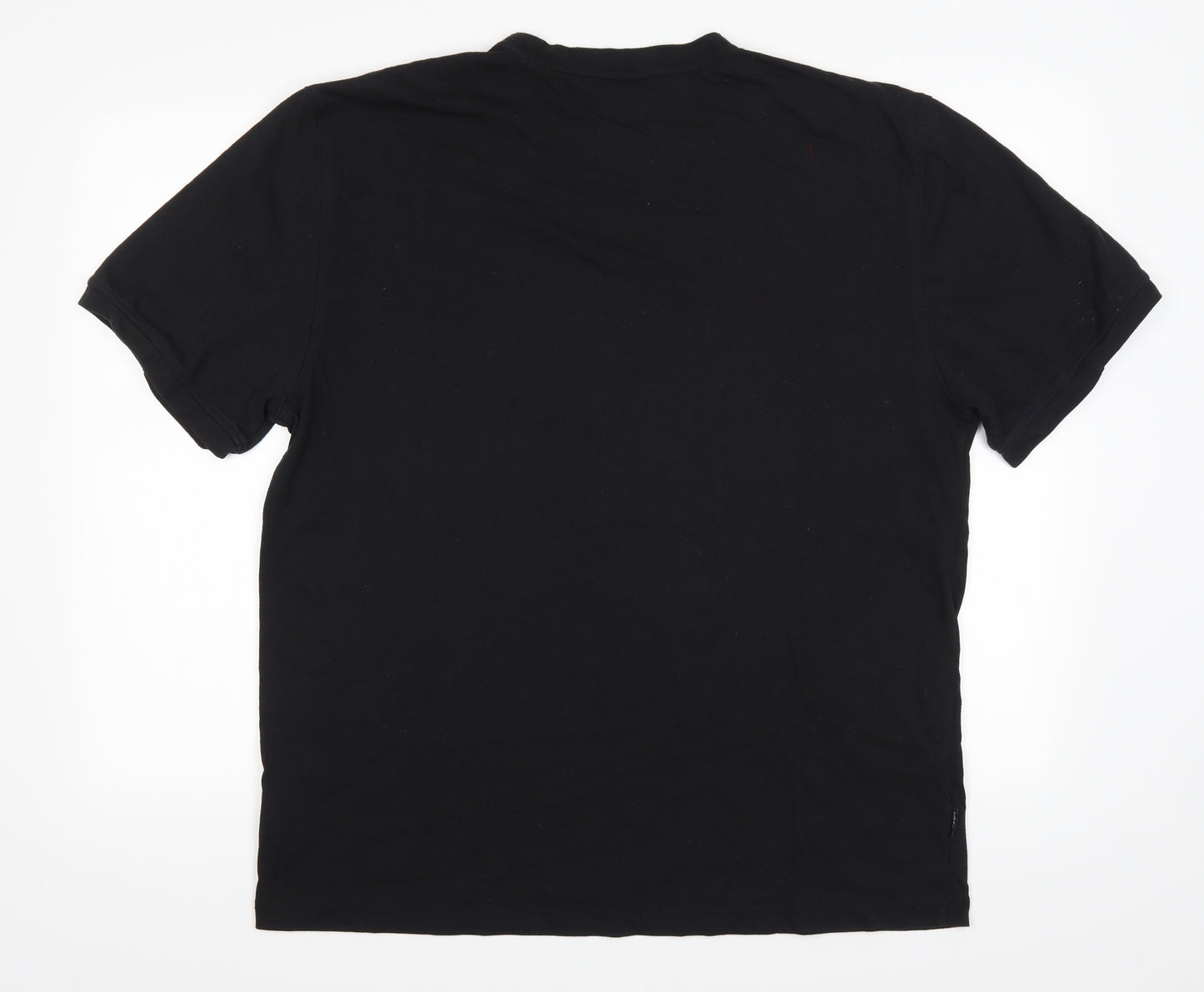 Umbro Mens Black    T-Shirt Size XL