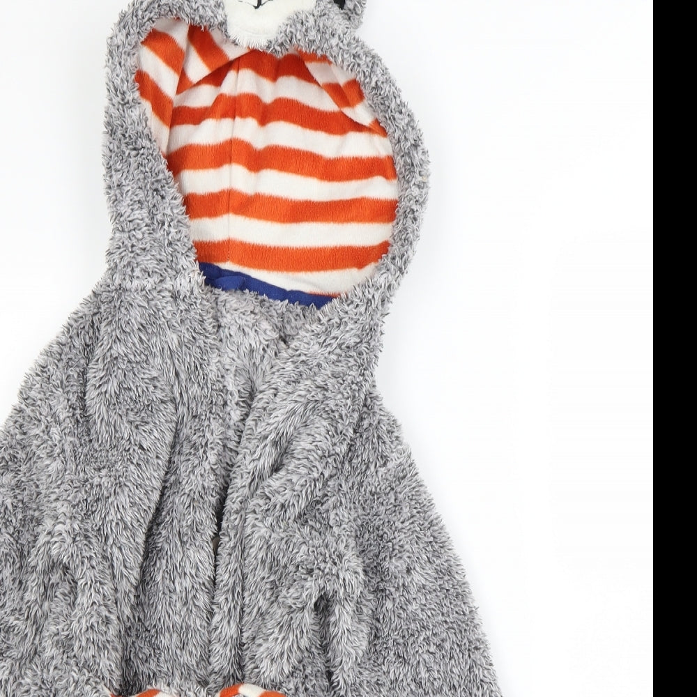 George Boys Grey Solid   Gown Size 3-4 Years