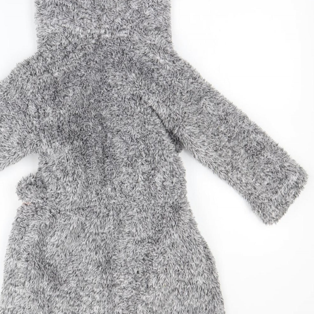 George Boys Grey Solid   Gown Size 3-4 Years