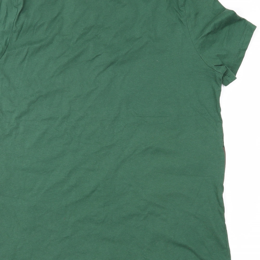 George Mens Green    T-Shirt Size M  - Christmas