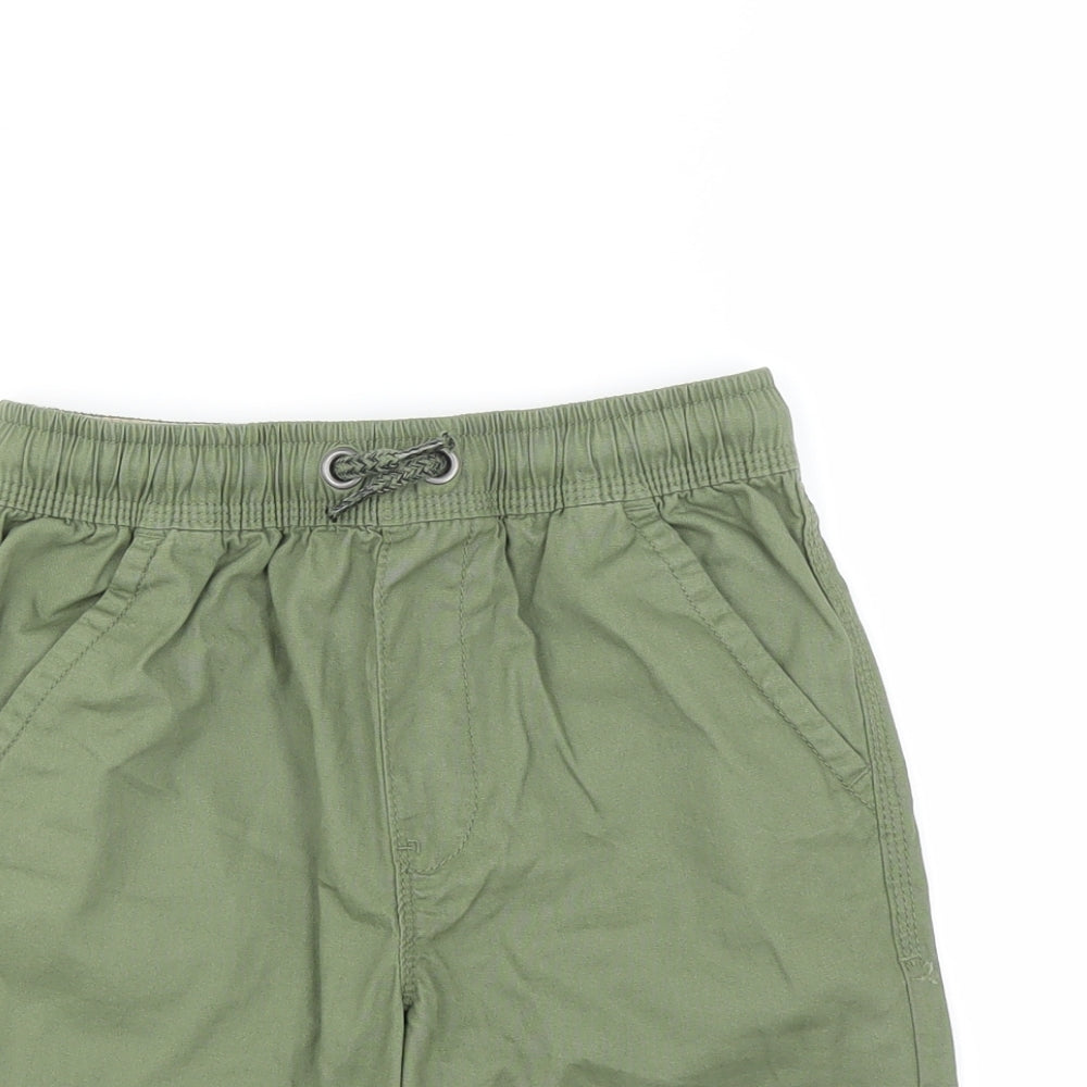 George Boys Green   Bermuda Shorts Size 8-9 Years