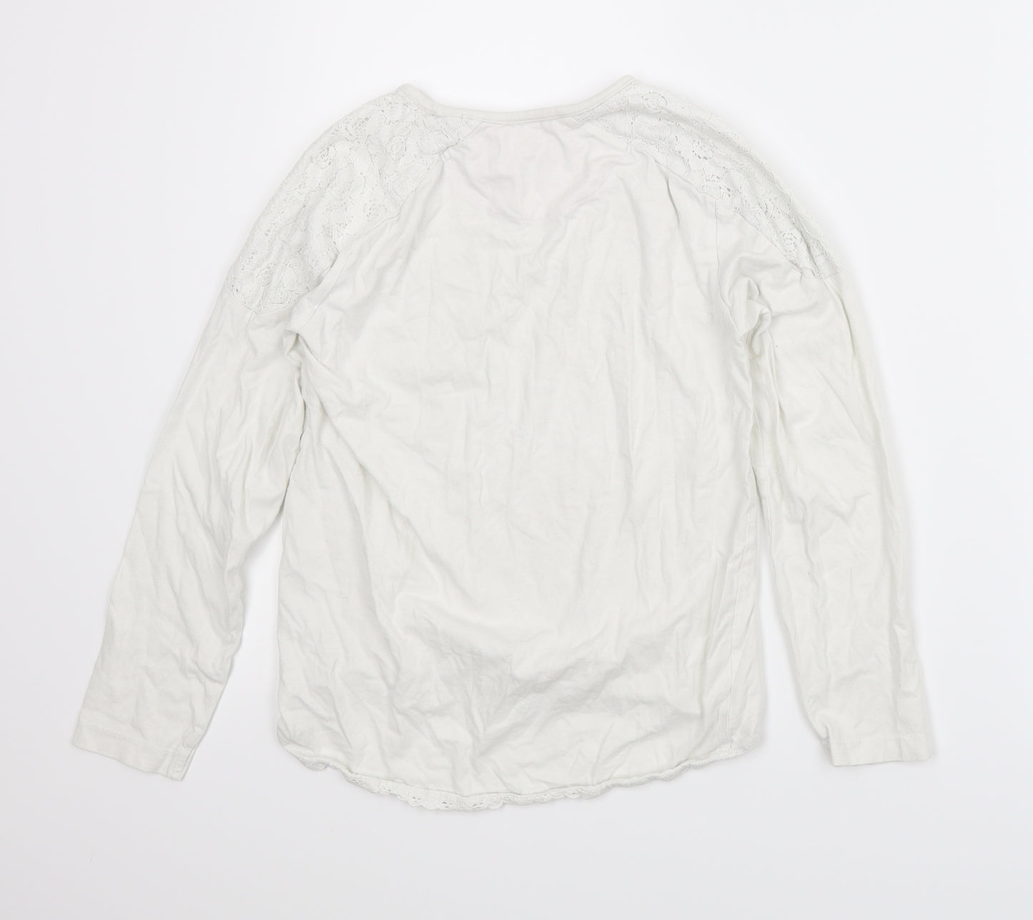 YD Girls White   Basic T-Shirt Size 11-12 Years