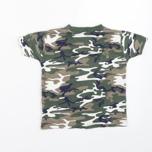 Preworn Boys Green Camouflage  Basic T-Shirt Size 2-3 Years