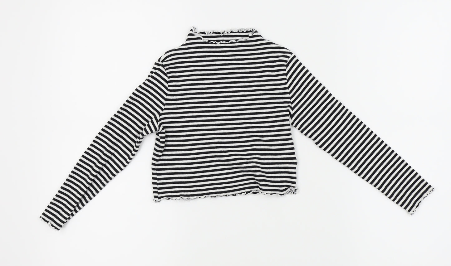 I love girls wear Girls White Striped  Basic T-Shirt Size 7 Years