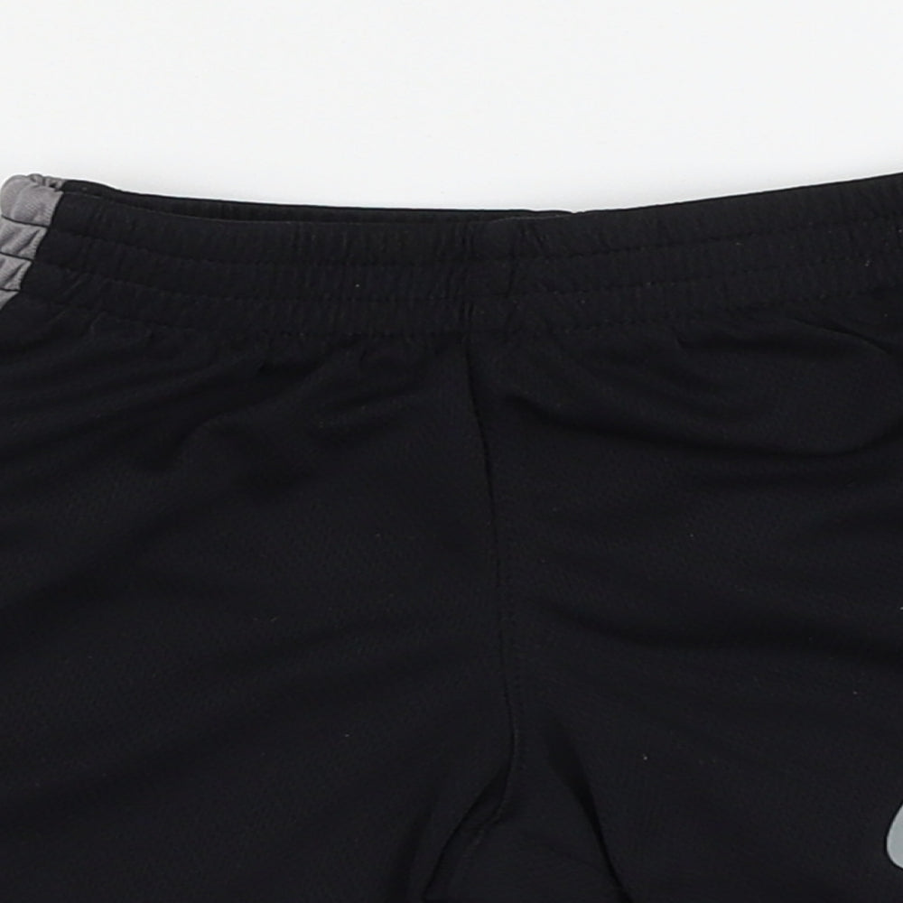 Nike Boys Black   Sweat Shorts Size 2 Years