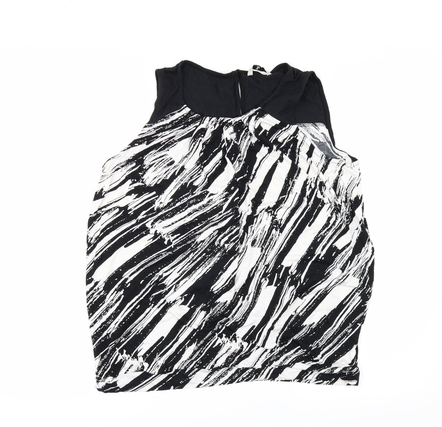 TU Womens Black Geometric  Basic T-Shirt Size 16
