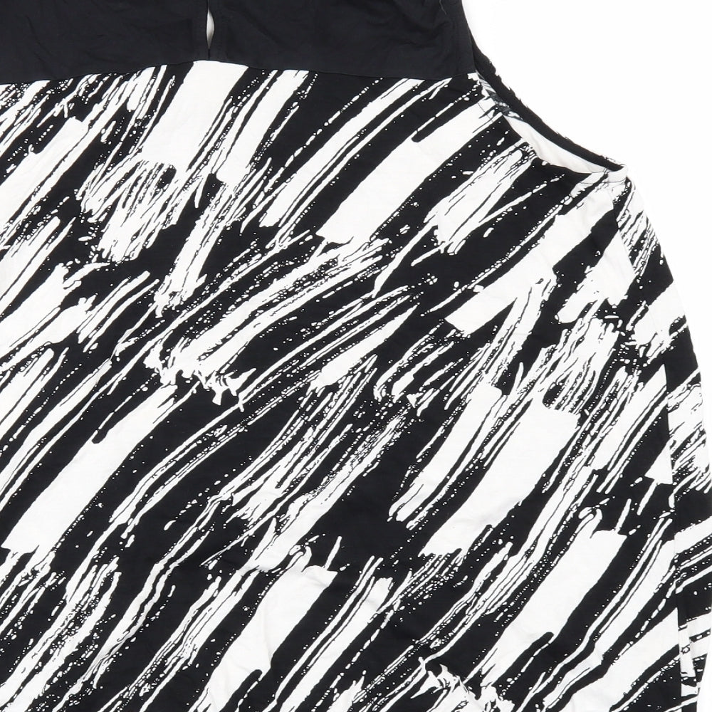 TU Womens Black Geometric  Basic T-Shirt Size 16