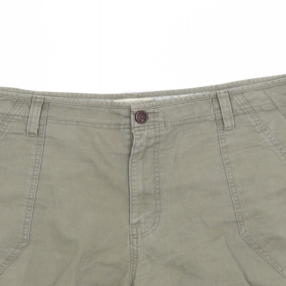 MANTARAY PRODUCTS Mens Green  Denim Chino Shorts Size 46