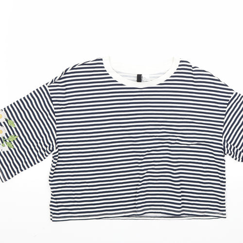 round Womens Blue Striped  Basic T-Shirt Size M