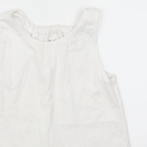 Nutmeg Girls White   Basic Tank Size 11-12 Years