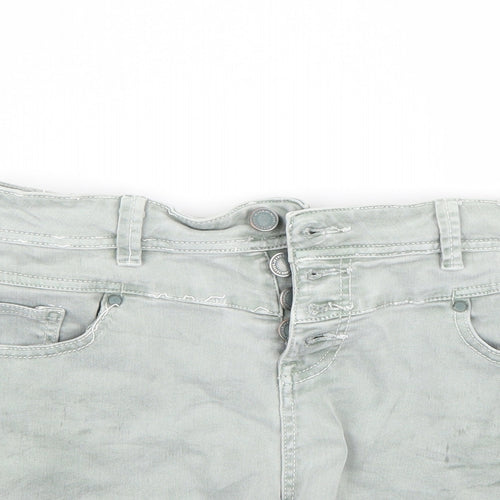 Yes yes Womens Green   Bermuda Shorts Size 12