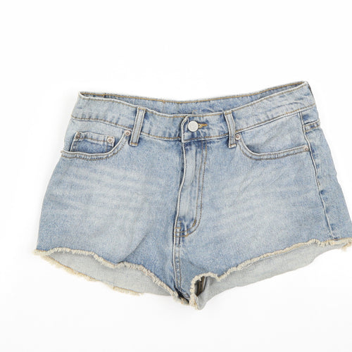Preworn Womens Blue   Bermuda Shorts Size 29 in