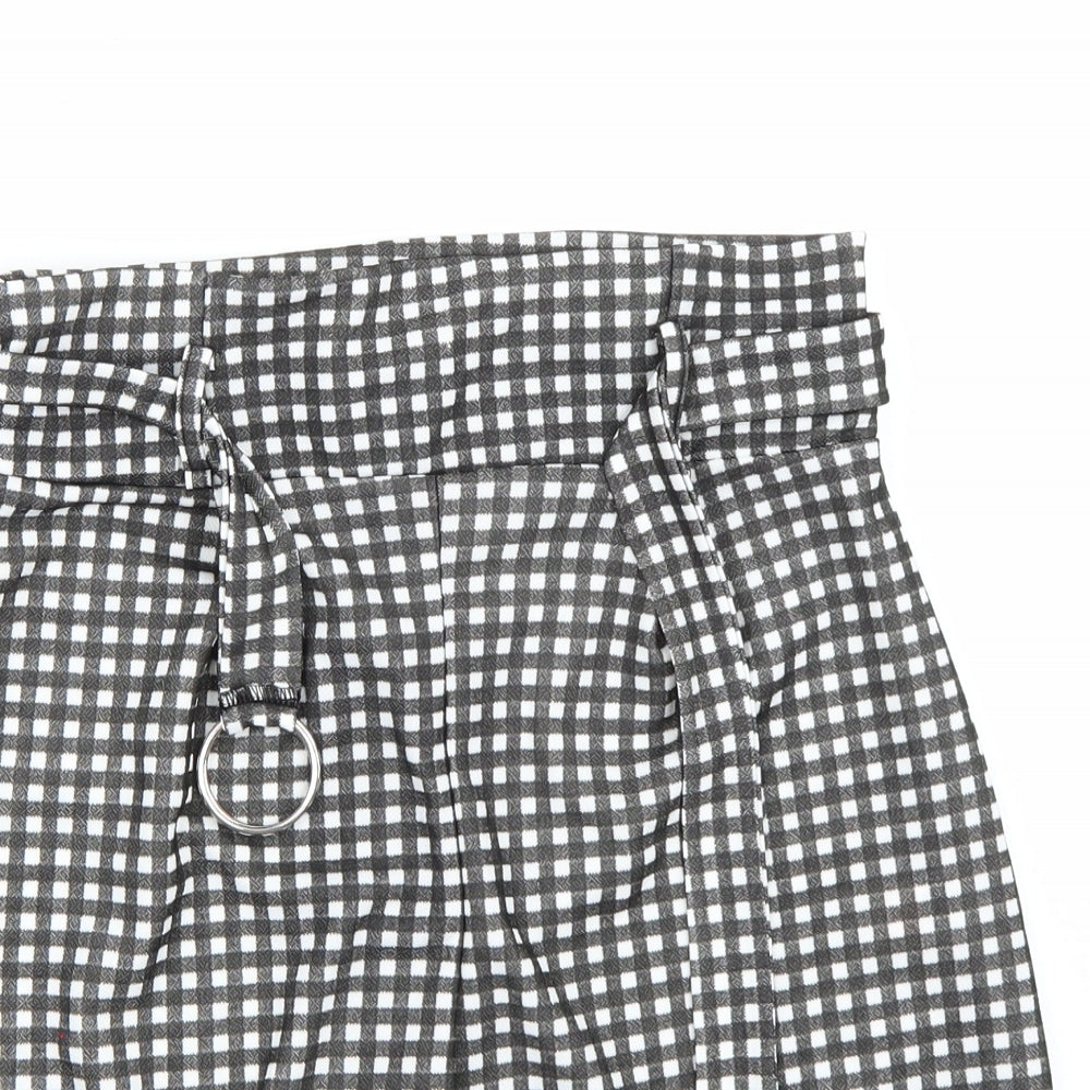 pretty little thing Womens Black   Bermuda Shorts Size 10