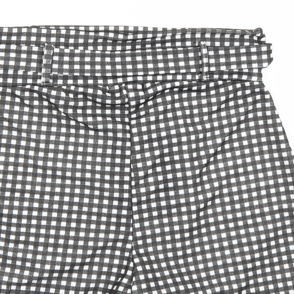pretty little thing Womens Black   Bermuda Shorts Size 10