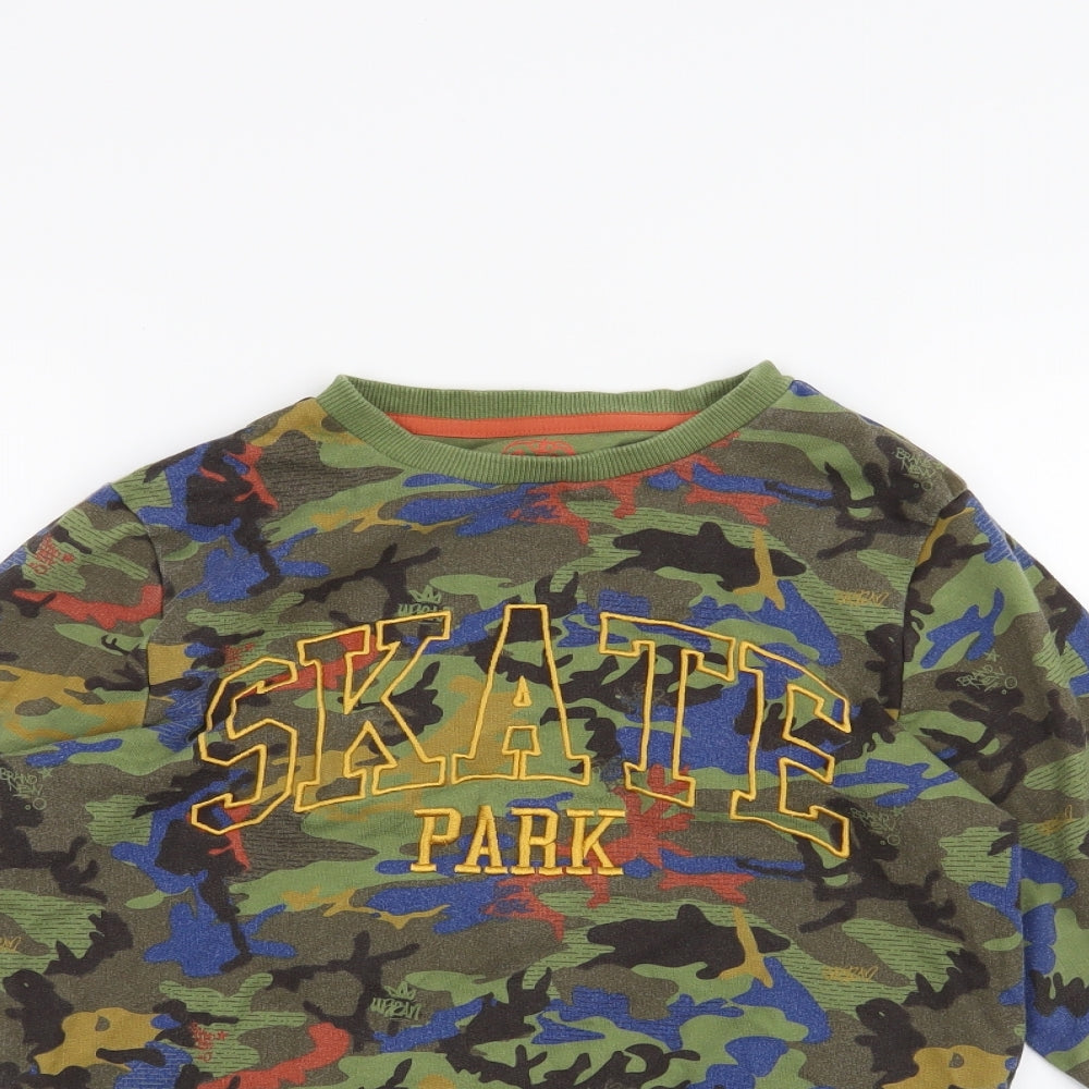 F&F Boys Green Camouflage  Pullover Jumper Size 10-11 Years