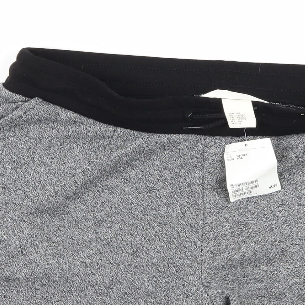 H&M Boys Grey   Sweat Shorts Size 13-14 Years