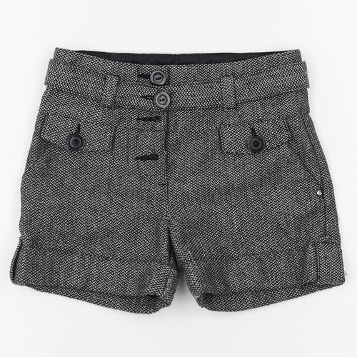 Preworn Girls Black   Hot Pants Shorts Size 9 Years