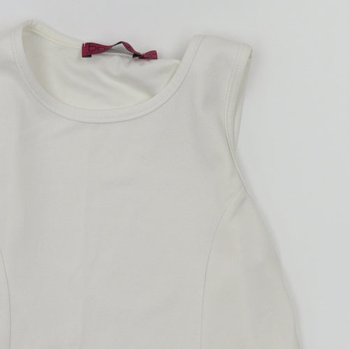 Boohoo Womens White Floral  Basic T-Shirt Size 6