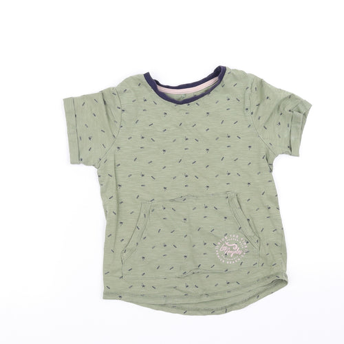 pre worn Boys Green   Basic T-Shirt Size 5-6 Years