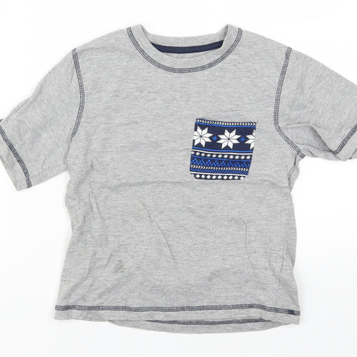 Primark Boys Grey   Basic T-Shirt Size 7-8 Years  - Pattern on Pocket