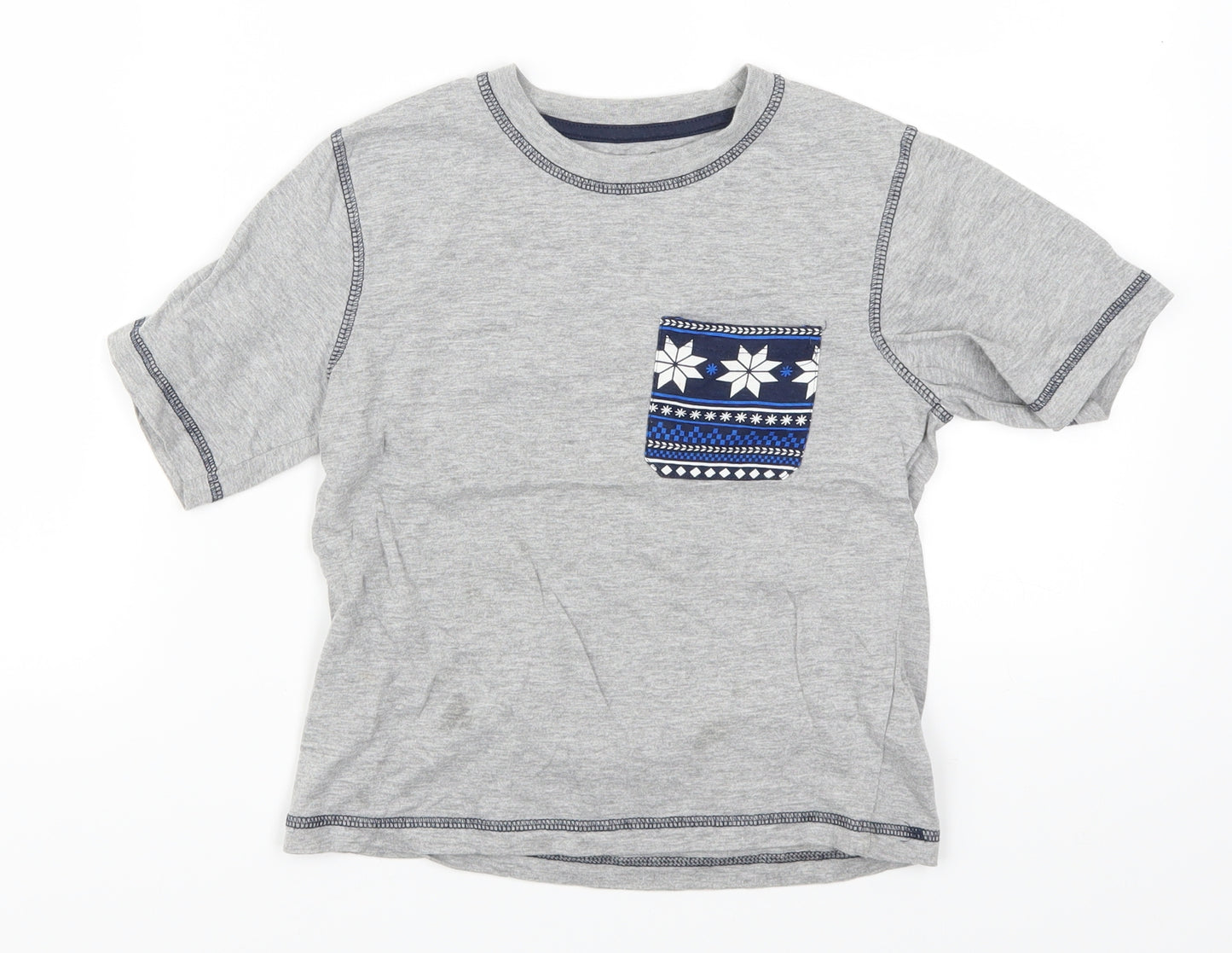 Primark Boys Grey   Basic T-Shirt Size 7-8 Years  - Pattern on Pocket