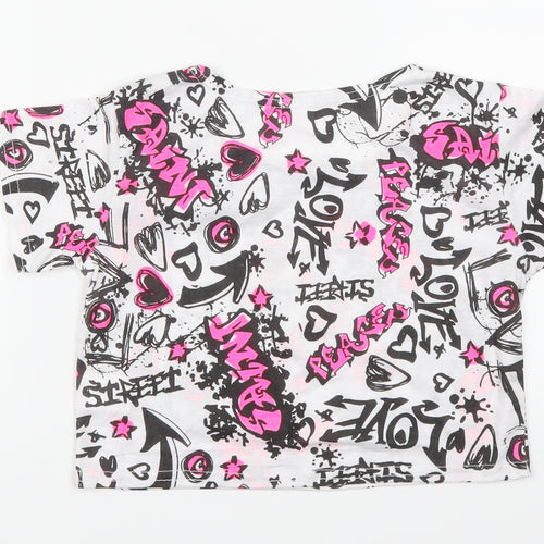 A to Z Girls White   Cropped T-Shirt Size 13 Years  - Graffiti