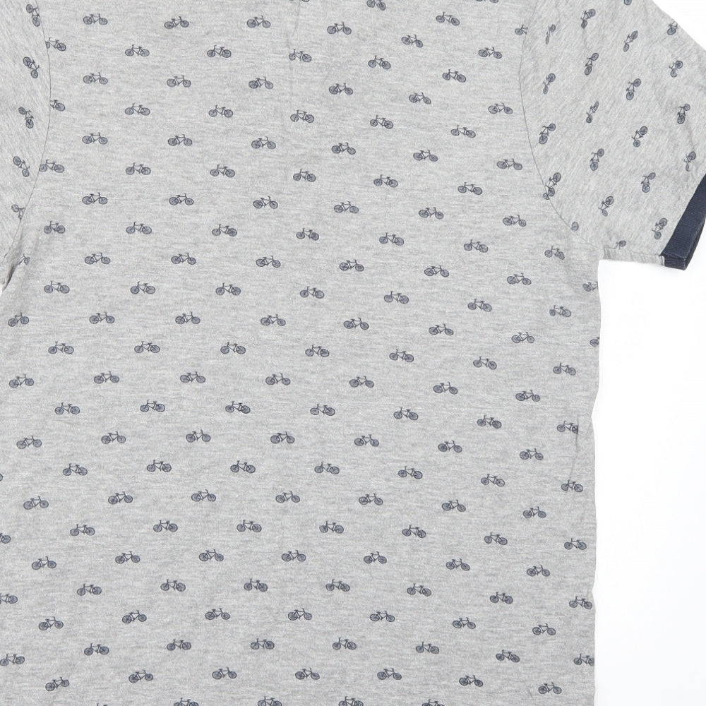 Cedar Wood State Mens Grey    T-Shirt Size M