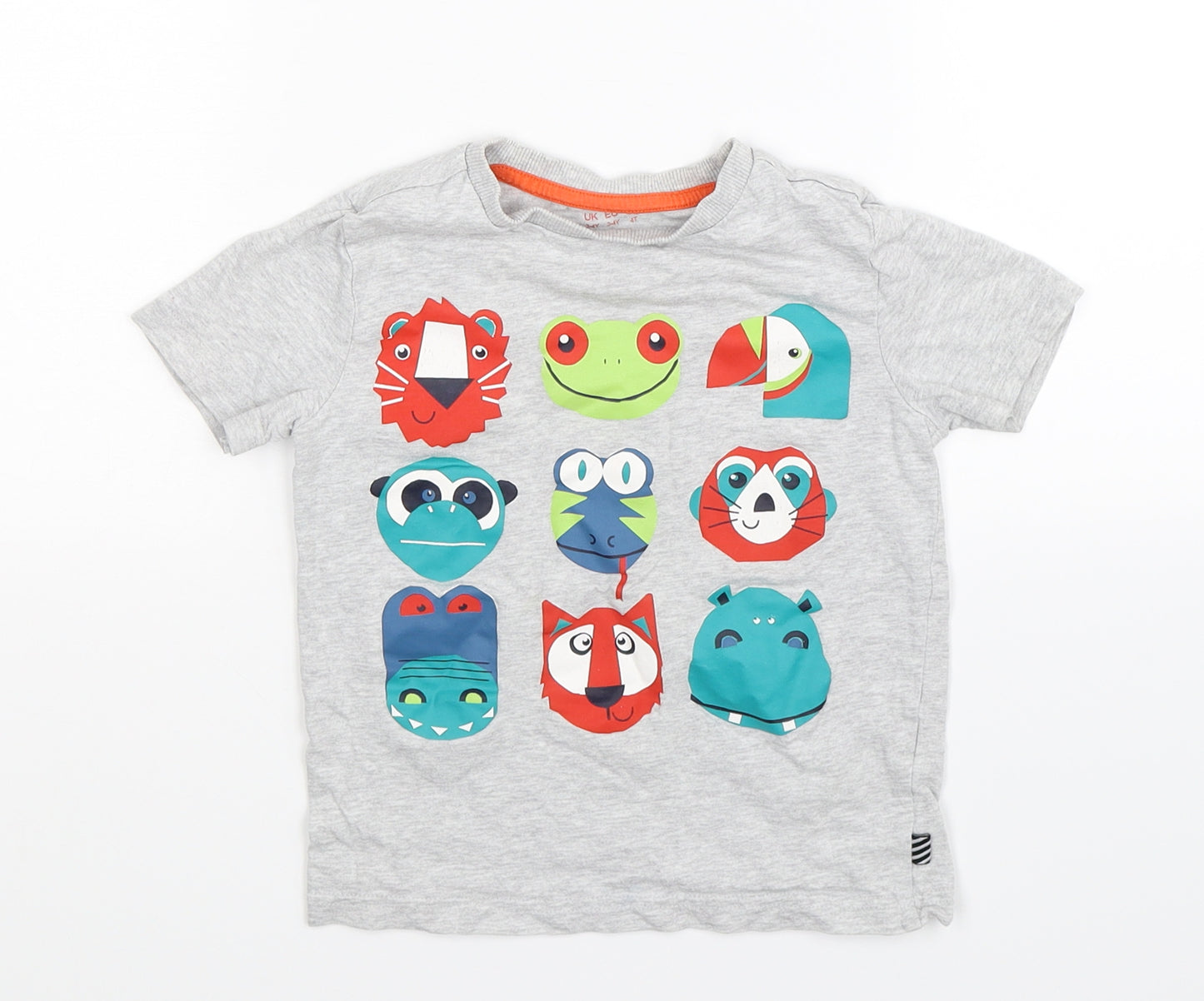 Preworn Boys Grey   Basic T-Shirt Size 3-4 Years