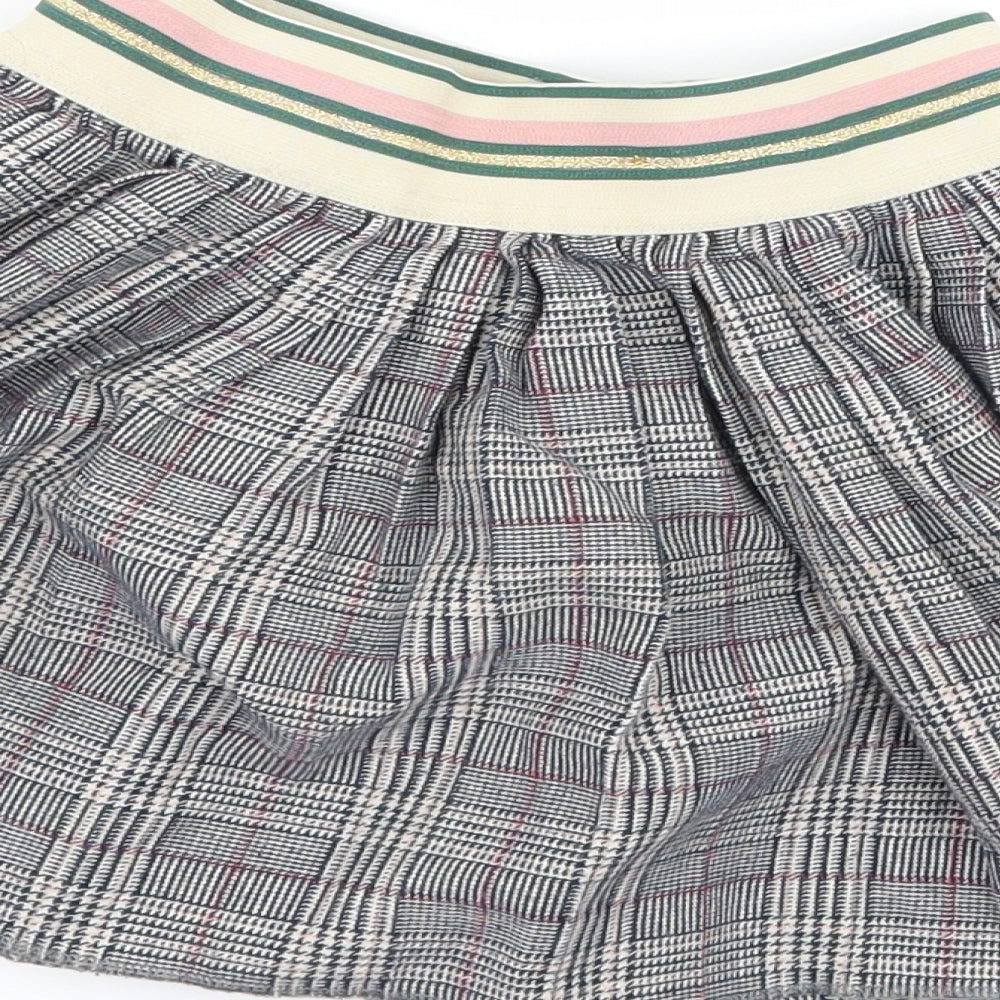 Palomino Girls Grey Houndstooth  Pleated Skirt Size 5-6 Years
