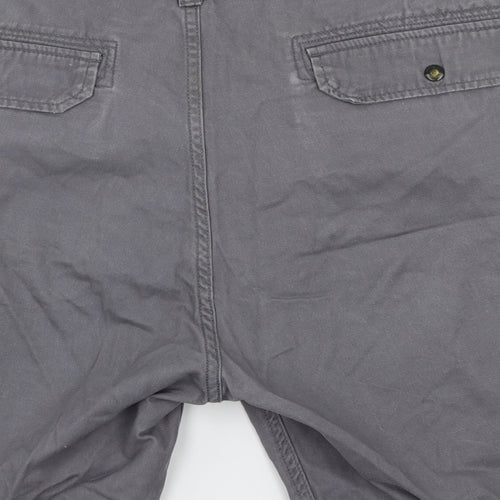 Avenue Mens Grey   Cargo Shorts Size 48 in