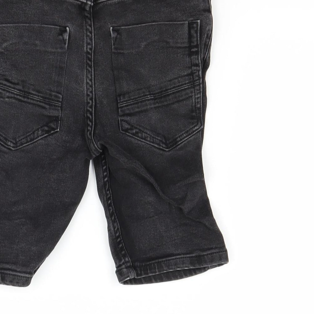 River Island Boys Black   Chino Shorts Size 9-10 Years
