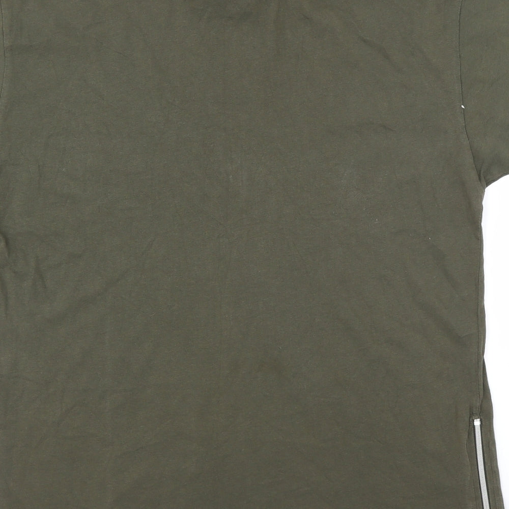 Cedar Wood State Mens Green    T-Shirt Size S  - longer length, brooklyn, zip detail