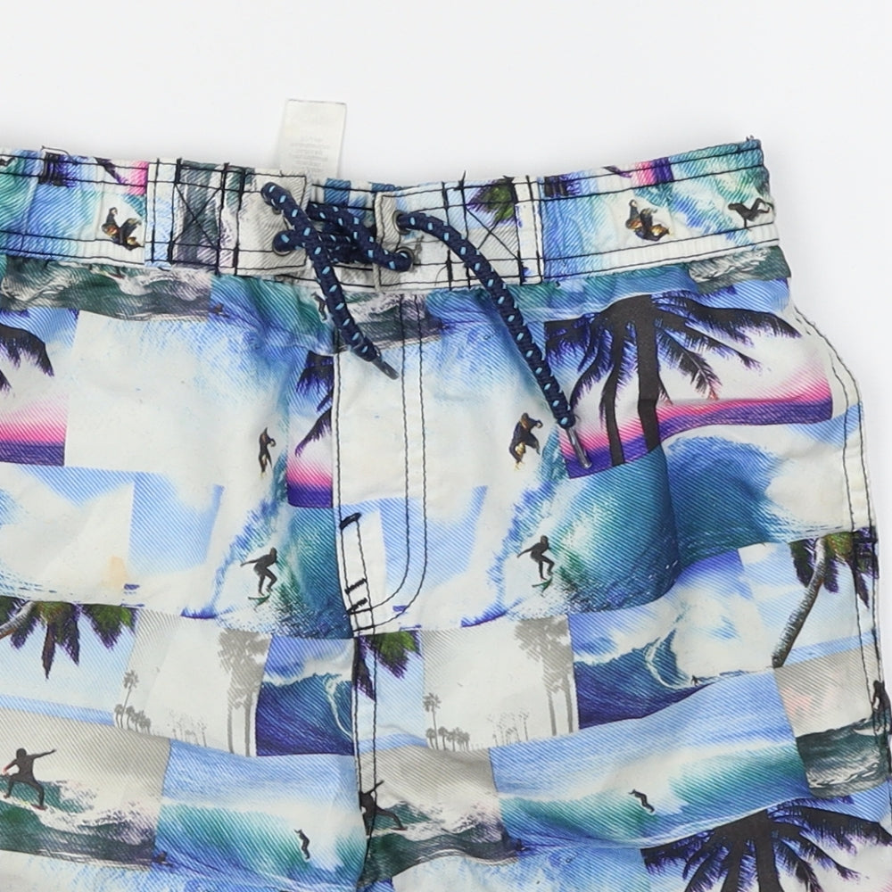 George Boys White   Cargo Shorts Size 8-9 Years - swim short